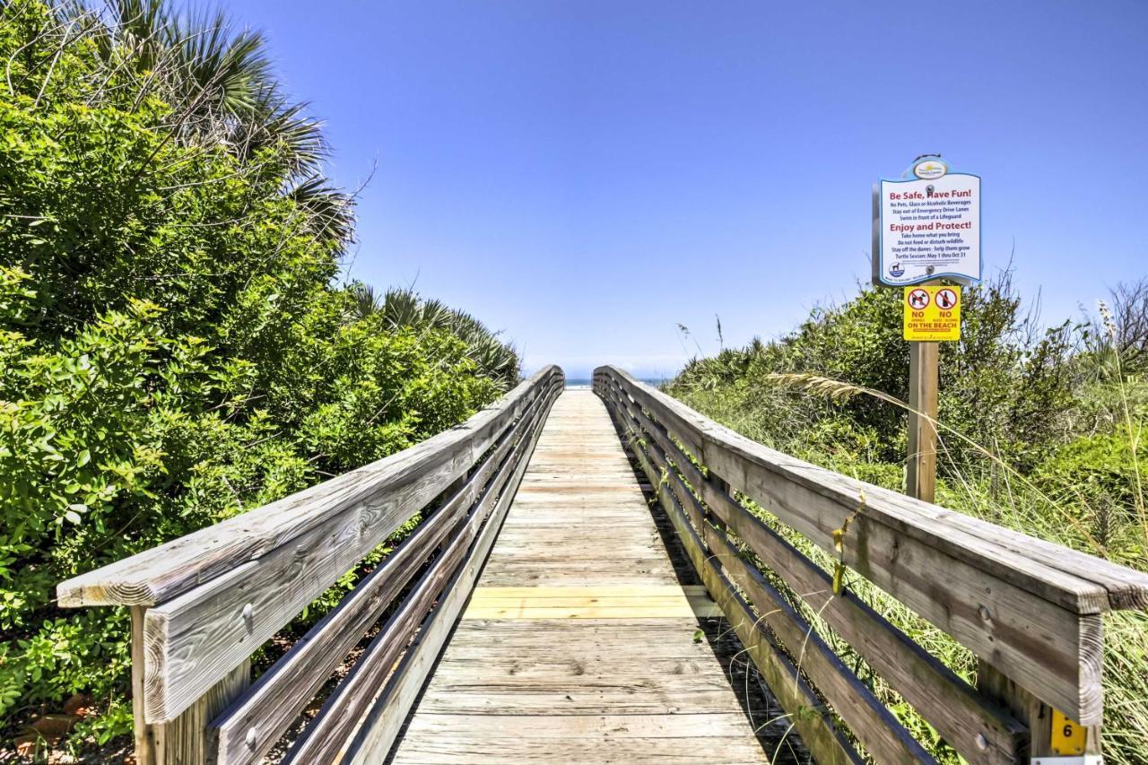 New Smyrna Beach Abode With Fire Pit, Walk To Beach! Villa Esterno foto